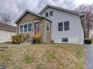 603 S Ridgeway Ave, Glenolden, PA 19036
