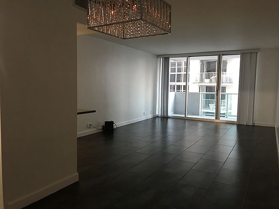 4th image of 1200 West Ave APT 620