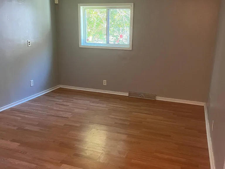 31921 Calhoun Ct — Photo 3