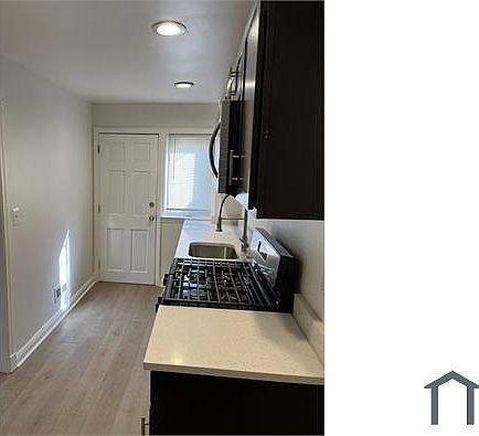 5th image of 3805 Elmley Ave