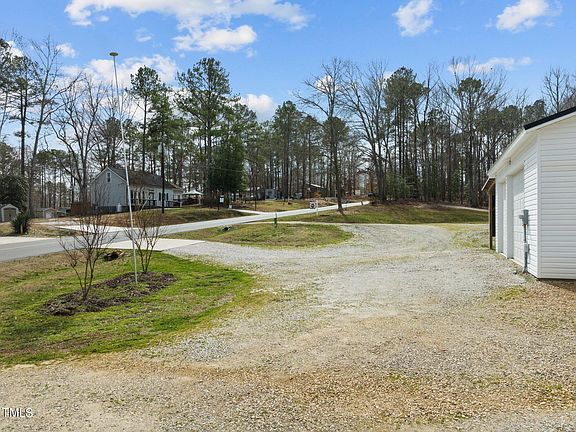 4th image of 167 Pinto Dr #220-221