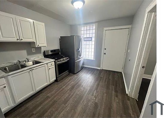 3rd image of 6617 S Greenwood Ave #1