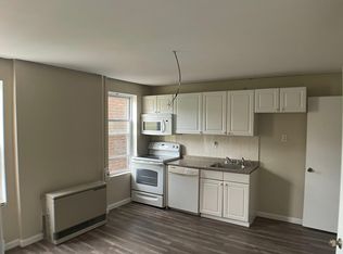 66 Oakwood Ave #2F, Troy, NY 12180