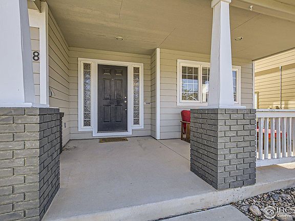 3rd image of 2838 Des Moines Dr