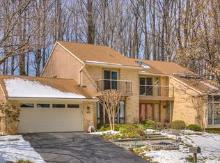 6035 Valerian Ln, Rockville, MD 20852