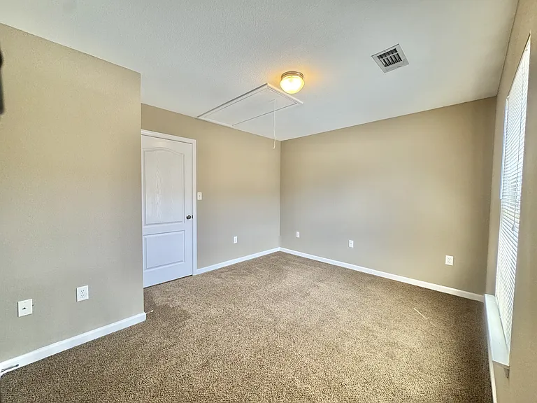 946 E Craighead Forest Rd #108 — Photo 14