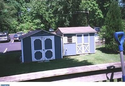 3rd image of 24 Winthrop Ave