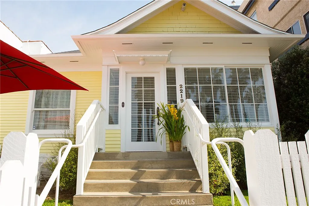 4 bed, 2126 sqft, $50,000 — Photo 2