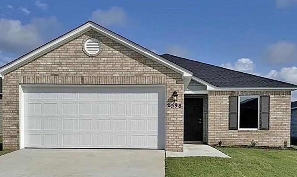 2598 E Meramec St QMI WEB RC Wright 0151