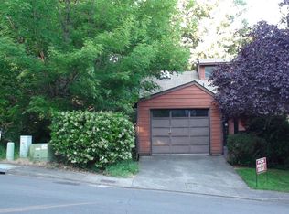 1037 NW Charlemagne Pl, Corvallis, OR