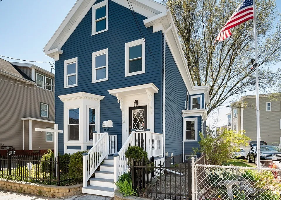 34 Everett Ave