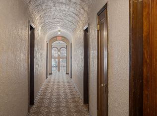 Rustic Lodge, Minneapolis, MN 55419