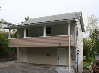 30 Spring St, Westover, WV