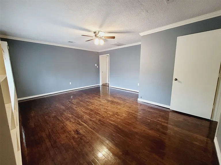 7535 Thurow St — Photo 5