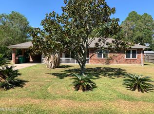 8019 Hancock Dr, Bay Saint Louis, MS 39520 | MLS #4129372 | Zillow