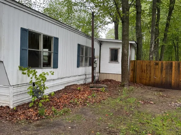 4505 E Mobile Trl, Traverse City, MI 49685