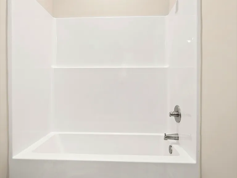 14 Pine St #14 — Photo 10