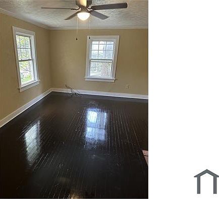3rd image of 226 Sandalwood Dr