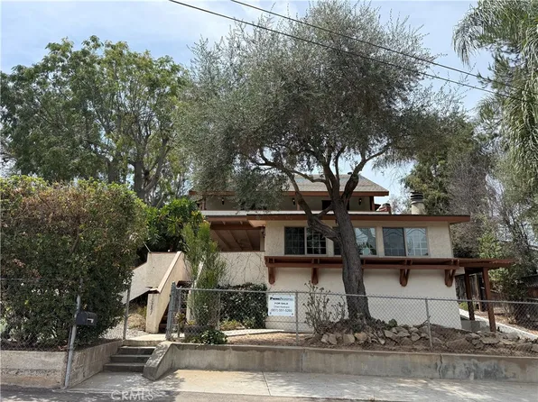 10287 Canyon Dr, Escondido, CA 92026