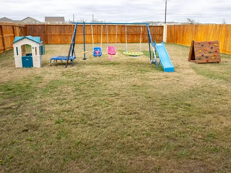 7347 Harvest Bay — Photo 18