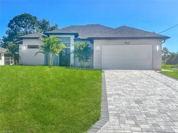 902 Alaska AVE, LEHIGH ACRES, FL 33971