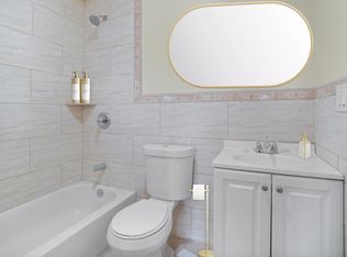 2876 Middletown Rd FLOOR 2, Bronx, NY 10461