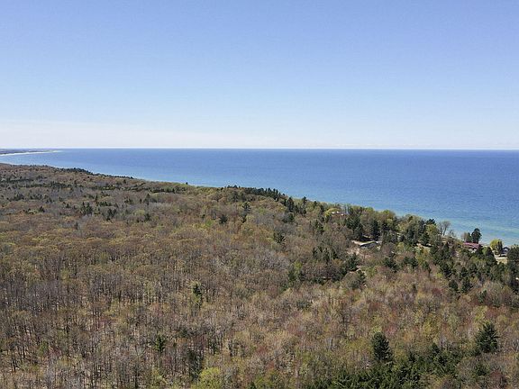 3rd image of 4395 Windward Forest Trl