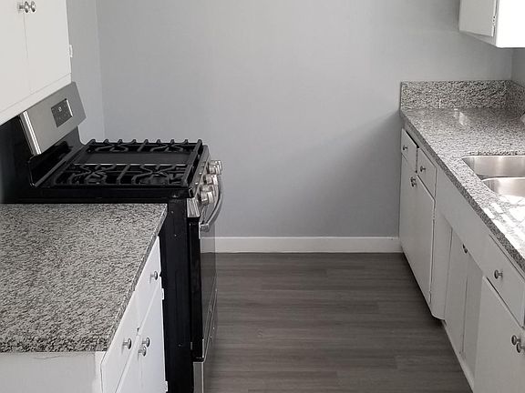 5th image of 10121 Woodworth Ave APT 2