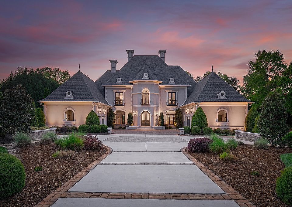1st image of 8385 Norman Estates Dr