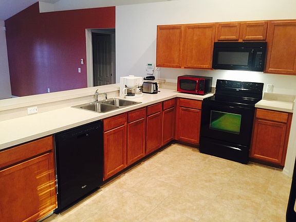 3rd image of 1909 Manatee Ct