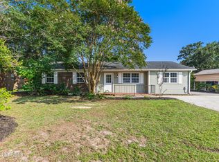 317 Richelieu Rd, Wilmington, NC 28412