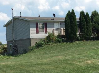 10265 Colby Rd, Darien Center, NY 14040