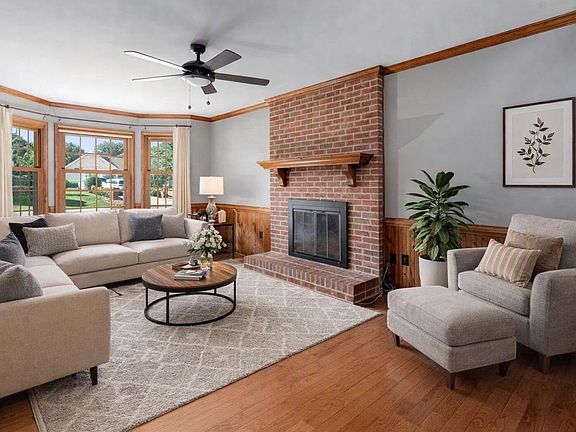 2nd image of 10624 Heather Greens Cir