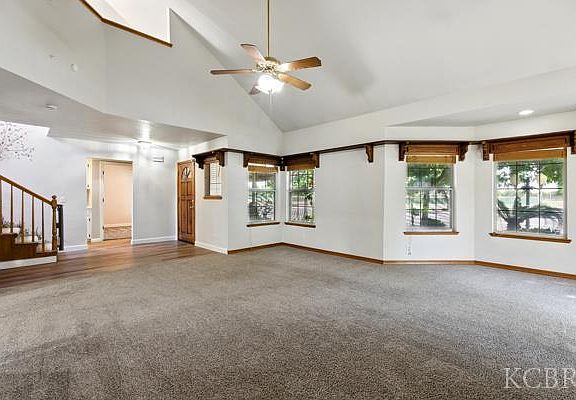 5th image of 1348 Greenfield Ave