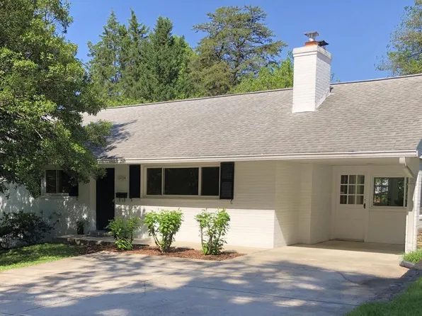 10014 Cedar Ln, Kensington, MD 20895