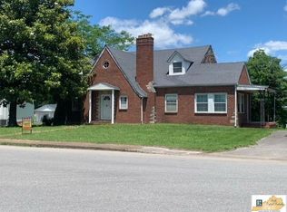 200 E Main St, Gamaliel, KY 42140