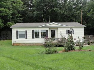 835 Powder Mill Rd, Magnolia, KY 42757