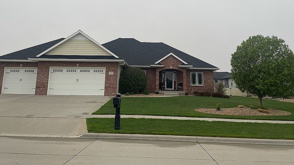 1st image of 6208 L Ave