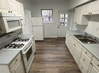 668 Middle Ave, Wilmerding, PA 15148