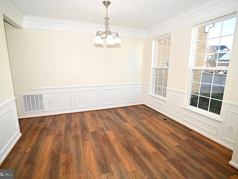 7001 Chaptico Ct — Photo 20
