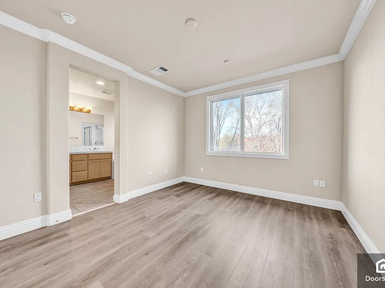 1164 McKay Dr — Photo 23