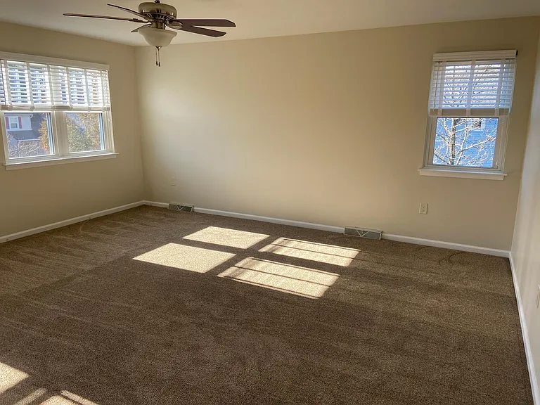 277 Shirley Dr #2 — Photo 15