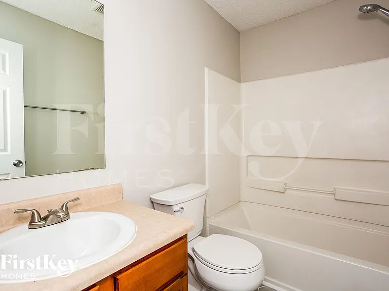15358 Border Dr — Photo 13