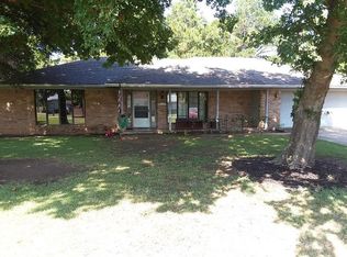 307 E Washington Ave, Calera, OK 74730