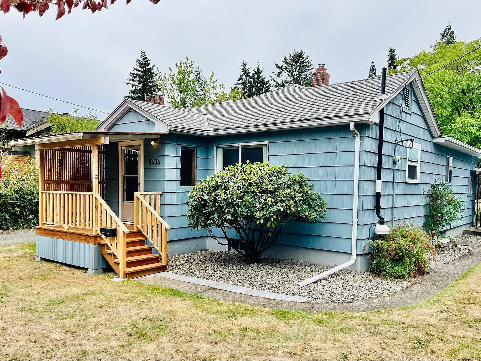 2 bed, 1955 sqft, $2,295 — Photo 3