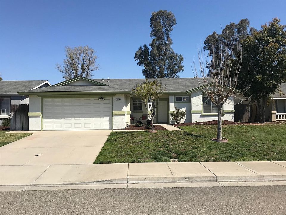 1st image of 1036 Fairway Dr
