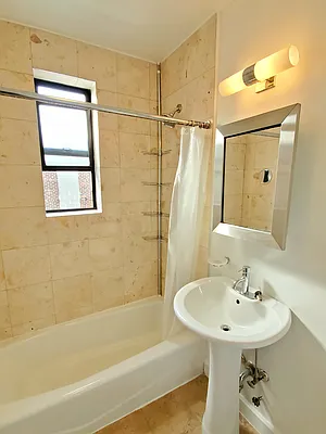 Rented by Compass | media 12