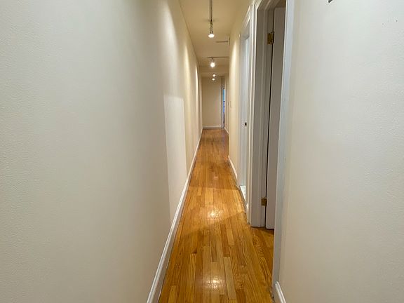 4th image of 235 E 50th St #9