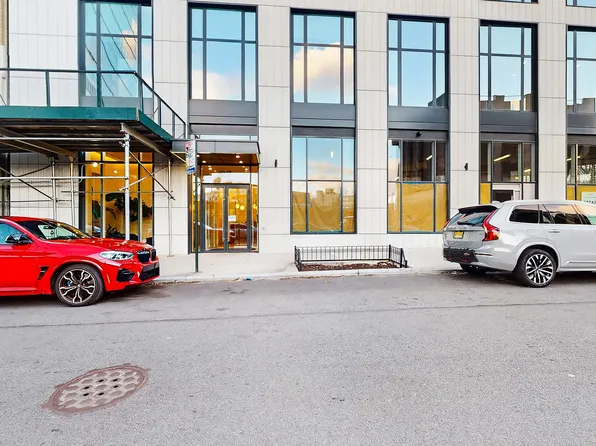 29-18 41st Avenue image 20 of 23