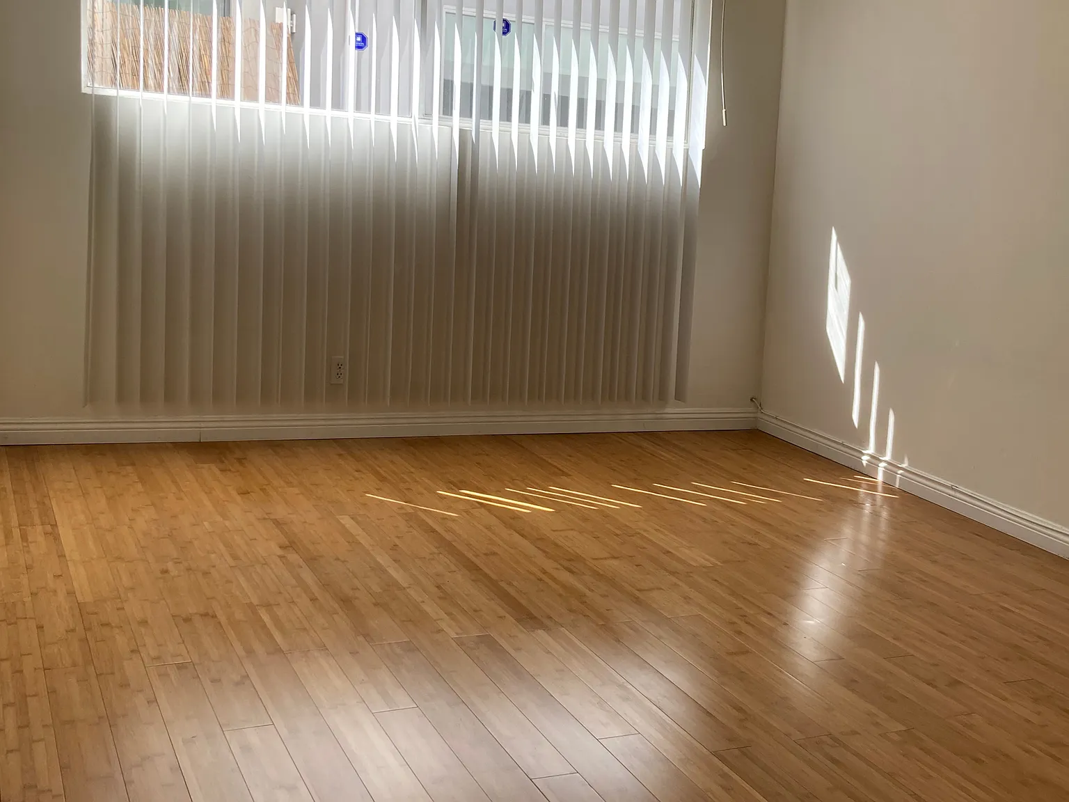 1 bed, 670 sqft, $2,465 — Photo 3